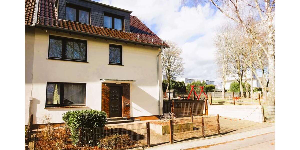 Einfamilienhaus Essen Stadtbezirk VIII - 7 Zimmer, 182 m&sup2;, 555.000&euro; | Angebot:25618203