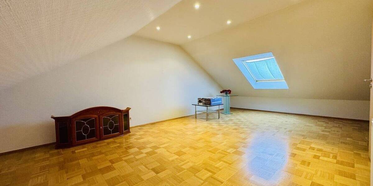 Reihenendhaus Krefeld Fischeln - 5 Zimmer, 121 m&sup2;, 480.000&euro; | Angebot:25743747