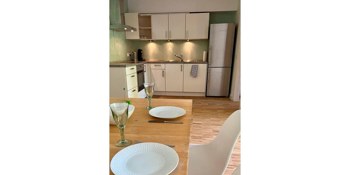 Erdgeschoßwohnung Düsseldorf Stadtbezirk 8 - 3.5 Zimmer, 102 m&sup2;, 1.800&euro; | Angebot:26395397