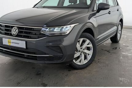 VW Tiguan 59.730 km 30.560 &euro; Düsseldorf 40599
