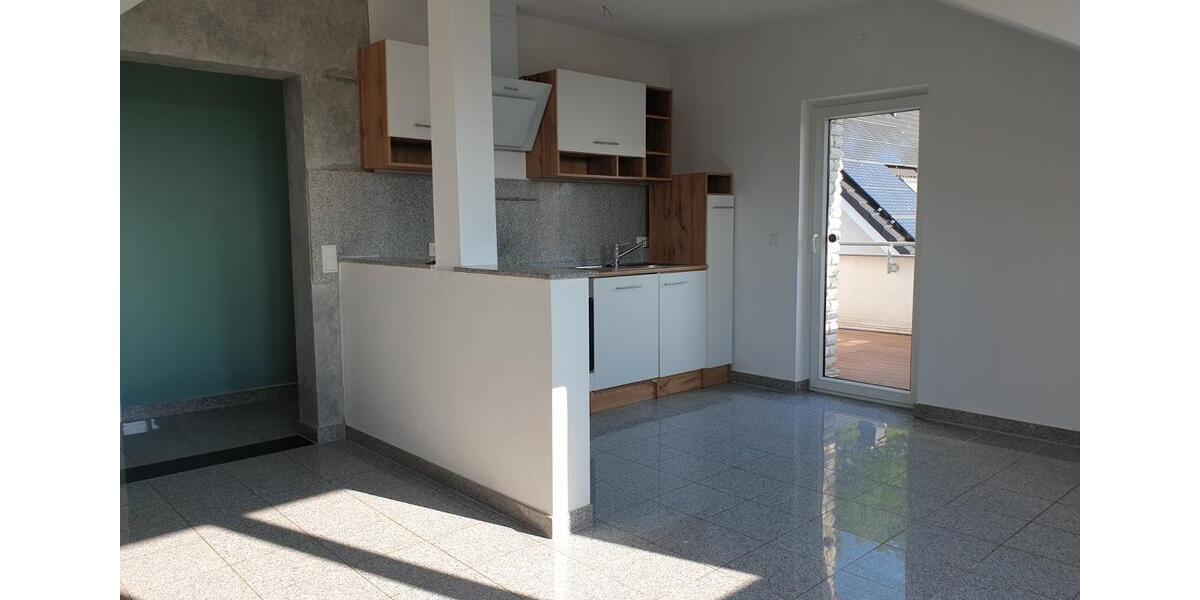 Dachgeschoßwohnung Langenfeld (Rheinland) - 3 Zimmer, 85 m&sup2;, 289.000&euro; | Angebot:26095167