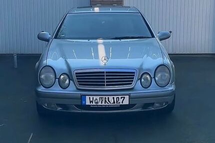 Mercedes-Benz CLK 230 247.000 km 2.000 &euro; Wuppertal 42399