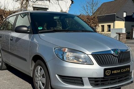 Skoda Fabia 157.000 km 3.999 &euro; Langenfeld 40764