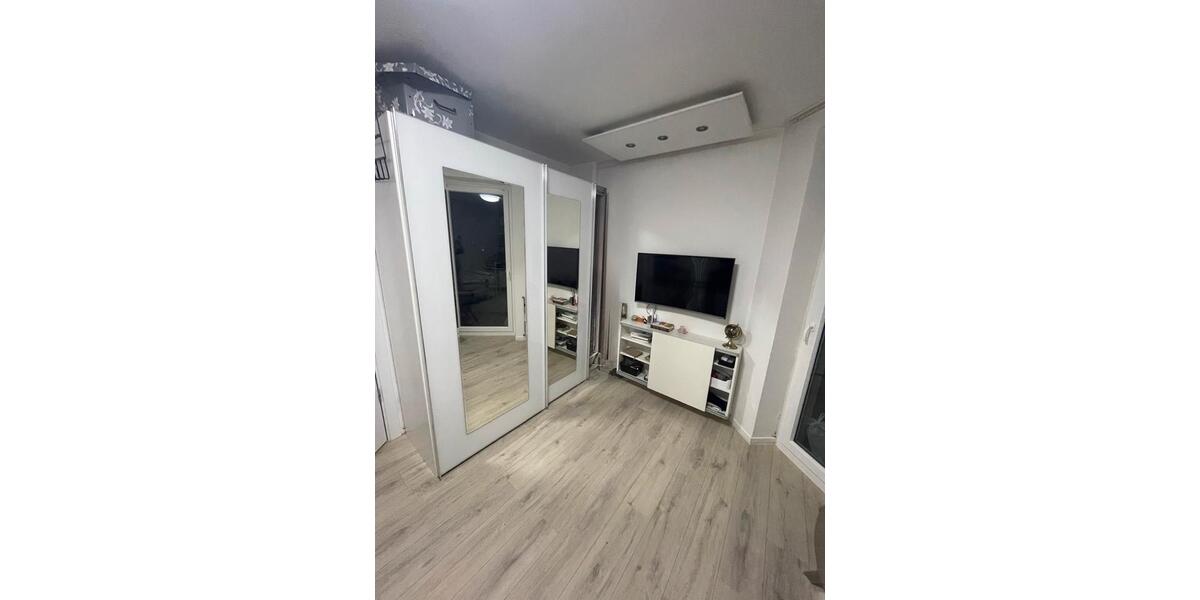 Etagenwohnung Düsseldorf Flingern Süd - 3 Zimmer, 78 m&sup2;, 470.000&euro; | Angebot:26421199