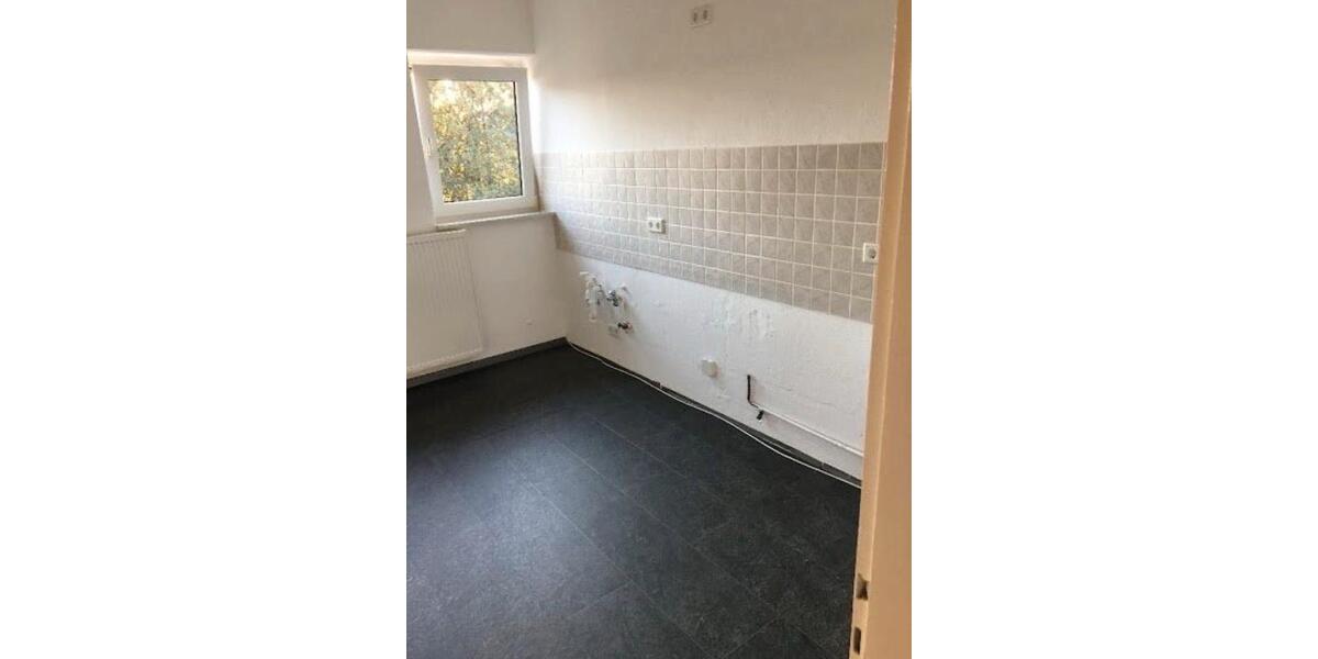 Etagenwohnung Wuppertal Gemarkung Elberfeld - 2 Zimmer, 65 m&sup2;, 600&euro; | Angebot:25942439