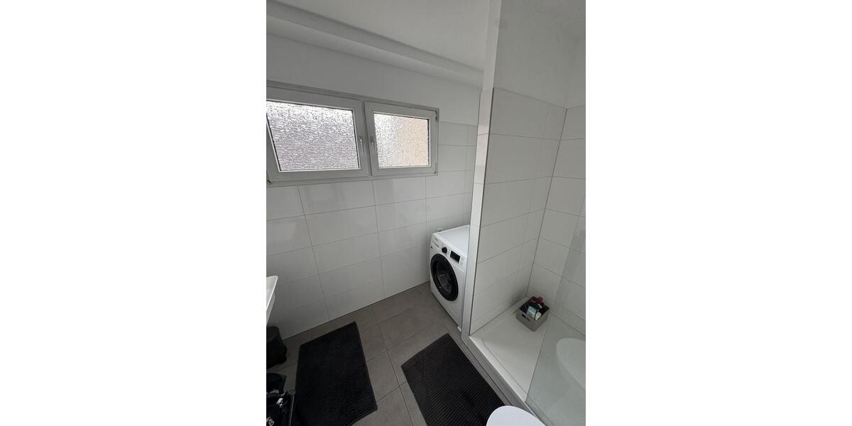 Etagenwohnung Düsseldorf Stadtbezirk 3 - 1 Zimmer, 23 m&sup2;, 638&euro; | Angebot:25975476