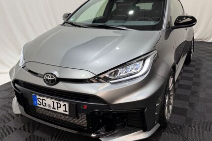 Toyota Yaris 4.250 km 47.900 &euro; Solingen 42657