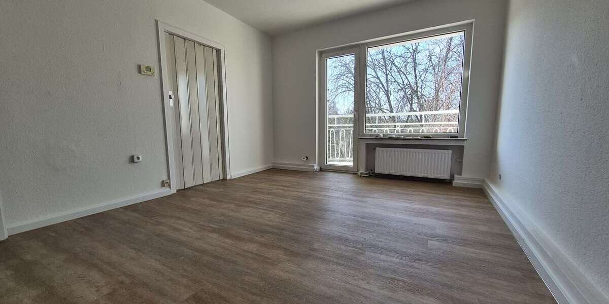Etagenwohnung Solingen Mitte - 2 Zimmer, 45 m&sup2;, 450&euro; | Angebot:25353726