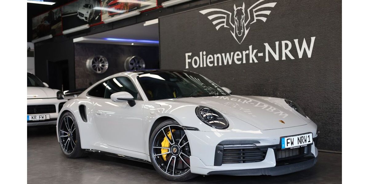 Porsche 992 16.150 km 249.992 &euro; Krefeld 47800