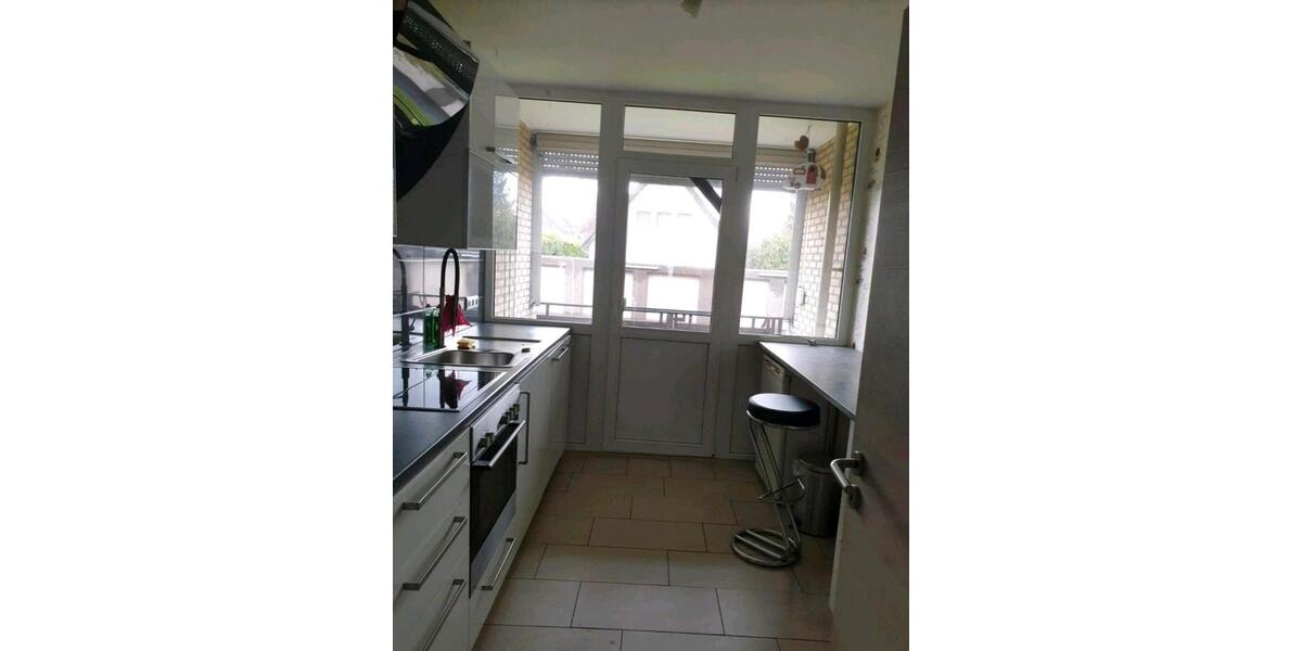 Erdgeschoßwohnung Moers - 3 Zimmer, 76 m&sup2;, 1.350&euro; | Angebot:26415660