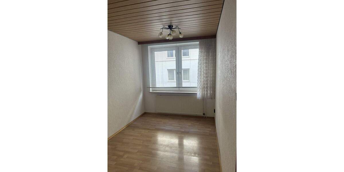 Etagenwohnung Wuppertal Elberfeld - 3 Zimmer, 65 m&sup2;, 129.000&euro; | Angebot:25796352