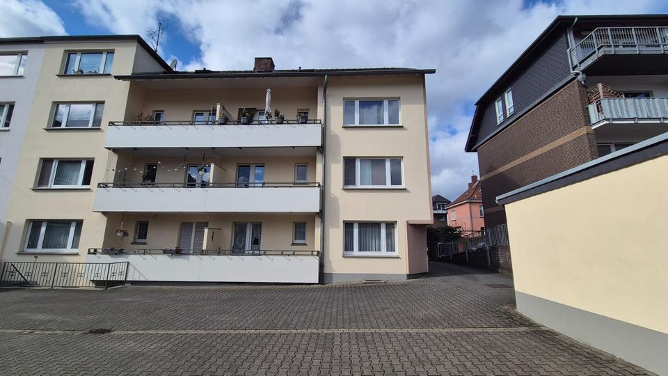 Etagenwohnung Duisburg Essenberg - 3 Zimmer, 85 m&sup2;, 850&euro; | Angebot:25640138
