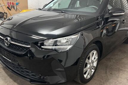 Opel Corsa 45.210 km 11.900 &euro; Essen 45327