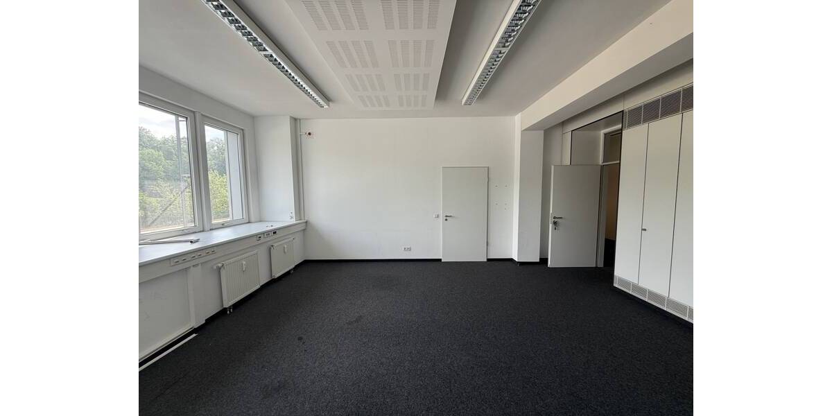 Gewerbeobjekt Mülheim an der Ruhr Dümpten - 360&euro; | Angebot:26489450