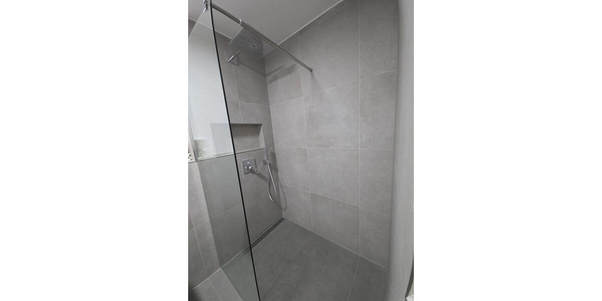 Etagenwohnung Hilden Forstbach - 3 Zimmer, 110 m&sup2;, 1.750&euro; | Angebot:25479741