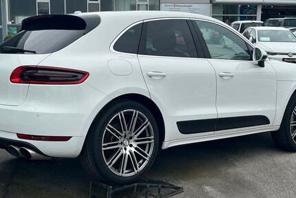 Porsche Macan 133.000 km 31.000 &euro; Solingen 42653