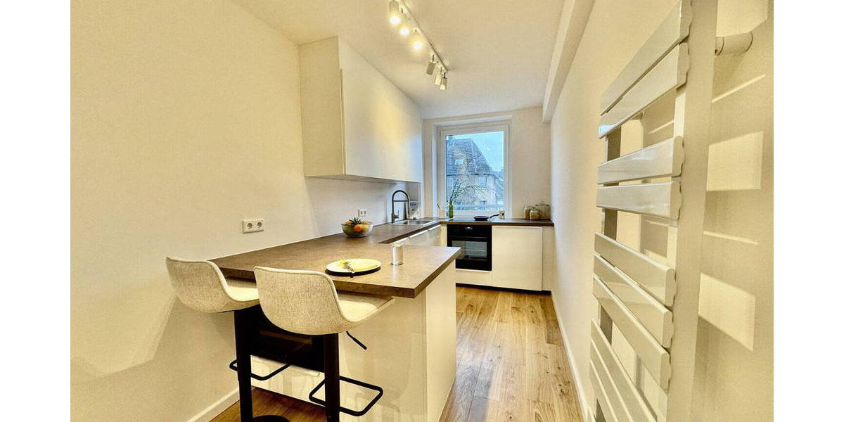 Etagenwohnung Düsseldorf Stadtmitte - 2 Zimmer, 60 m&sup2;, 330.000&euro; | Angebot:25927878