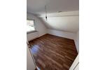 Dachgeschoßwohnung Moers - 2 Zimmer, 46 m&sup2;, 630&euro; | Angebot:26345296