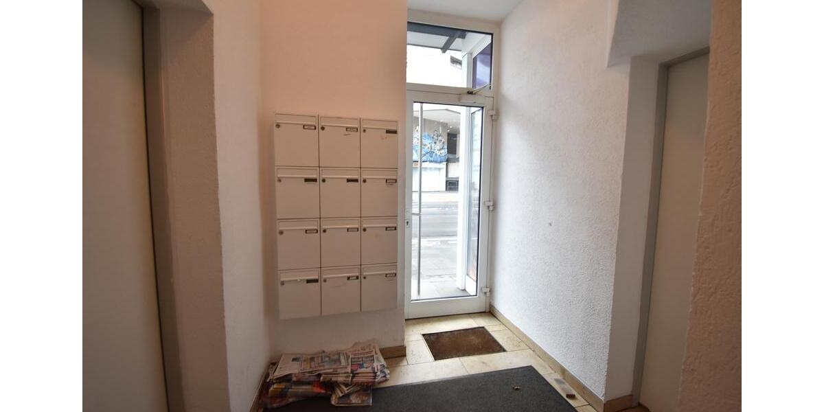 Etagenwohnung Krefeld - 1 Zimmer, 37 m&sup2;, 500&euro; | Angebot:25874914