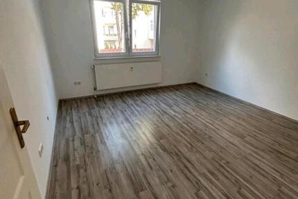 Wohnung Gelsenkirchen Gelsenkirchen-Mitte - 2.5 Zimmer, 55 m&sup2;, 650&euro; | Angebot:25838720
