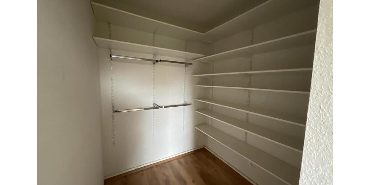 Erdgeschoßwohnung Essen Frillendorf - 2 Zimmer, 77 m&sup2;, 538&euro; | Angebot:21275812