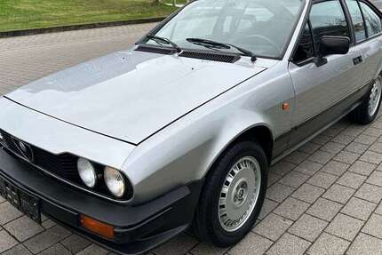 Alfa Romeo GTV 131.718 km 11.000 &euro; Essen 45131