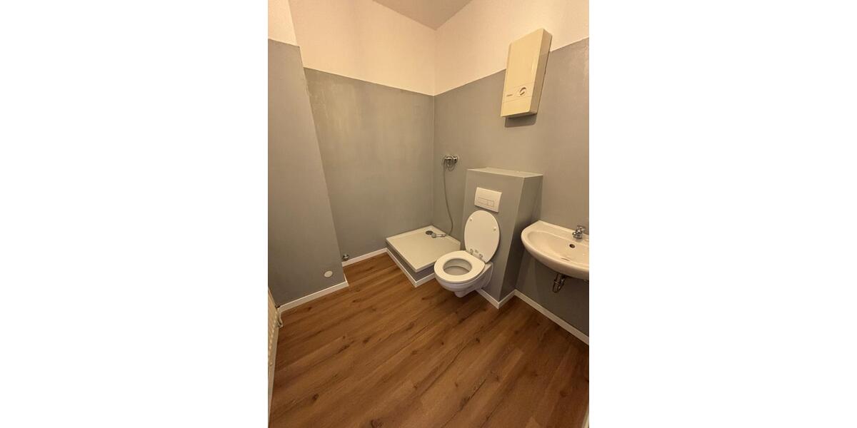 Etagenwohnung Wuppertal Elberfeld - 2 Zimmer, 59 m&sup2;, 560&euro; | Angebot:25081003