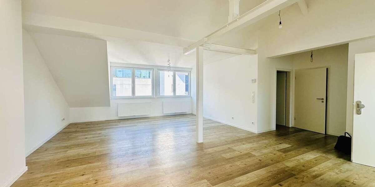 Etagenwohnung Düsseldorf - 2 Zimmer, 85 m&sup2;, 1.700&euro; | Angebot:26631992