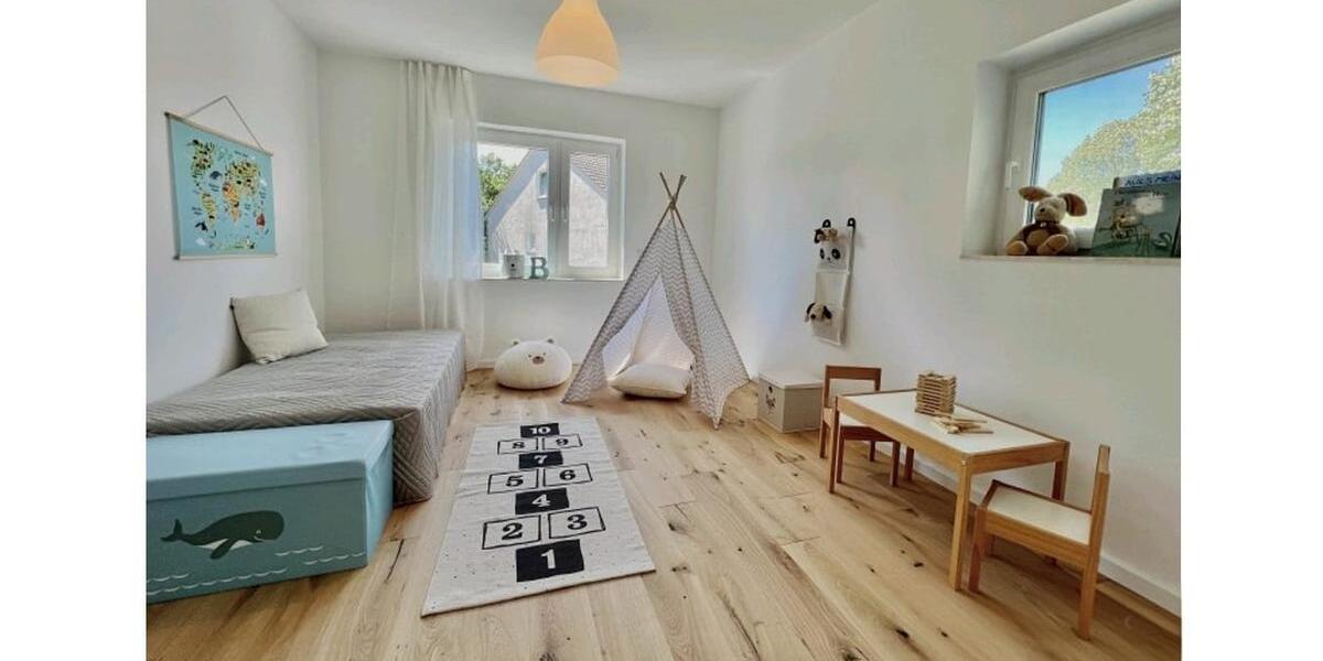 Etagenwohnung Düsseldorf Stadtbezirk 5 - 4 Zimmer, 100 m&sup2;, 2.020&euro; | Angebot:27532811