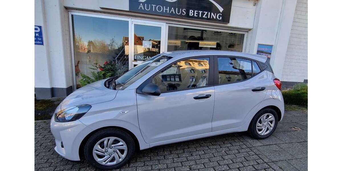 Hyundai i10 1.500 km 16.144 &euro; Solingen 42651