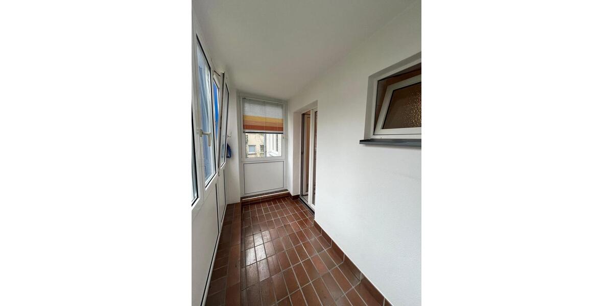 Etagenwohnung Essen Stadtbezirk II - 3.5 Zimmer, 63 m&sup2;, 775&euro; | Angebot:25978307