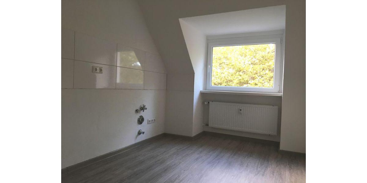 Dachgeschoßwohnung Essen Stadtbezirk IV - 2 Zimmer, 41 m&sup2;, 405&euro; | Angebot:25807030