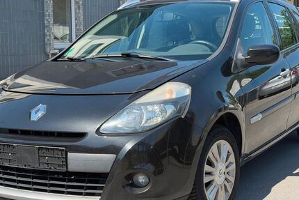Renault Clio 139.431 km 2.950 &euro; Gelsenkirchen 45884