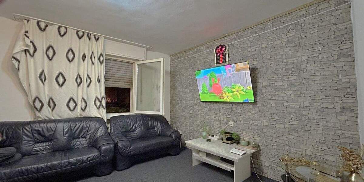 Etagenwohnung Duisburg Untermeiderich - 3 Zimmer, 82 m&sup2;, 114.000&euro; | Angebot:25865311