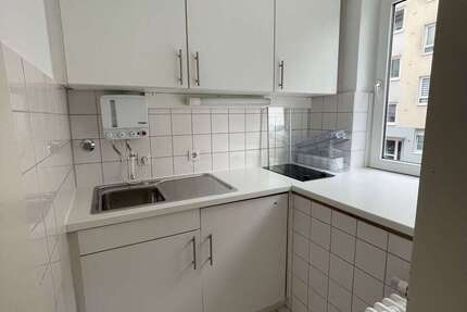 Wohnung Düsseldorf Stadtbezirk 3 - 1 Zimmer, 33 m&sup2;, 550&euro; | Angebot:26979441