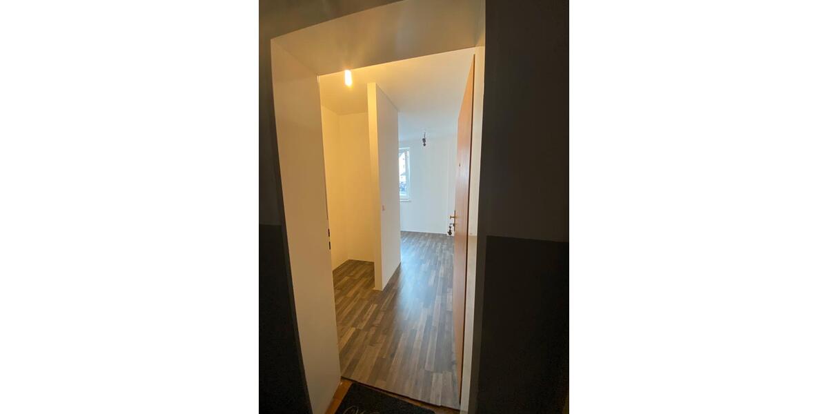 Erdgeschoßwohnung Velbert - 1 Zimmer, 35 m&sup2;, 350&euro; | Angebot:25833811