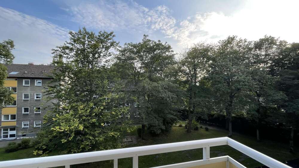 Etagenwohnung Duisburg Duisburg-Mitte - 3 Zimmer, 65 m&sup2;, 695&euro; | Angebot:24758796