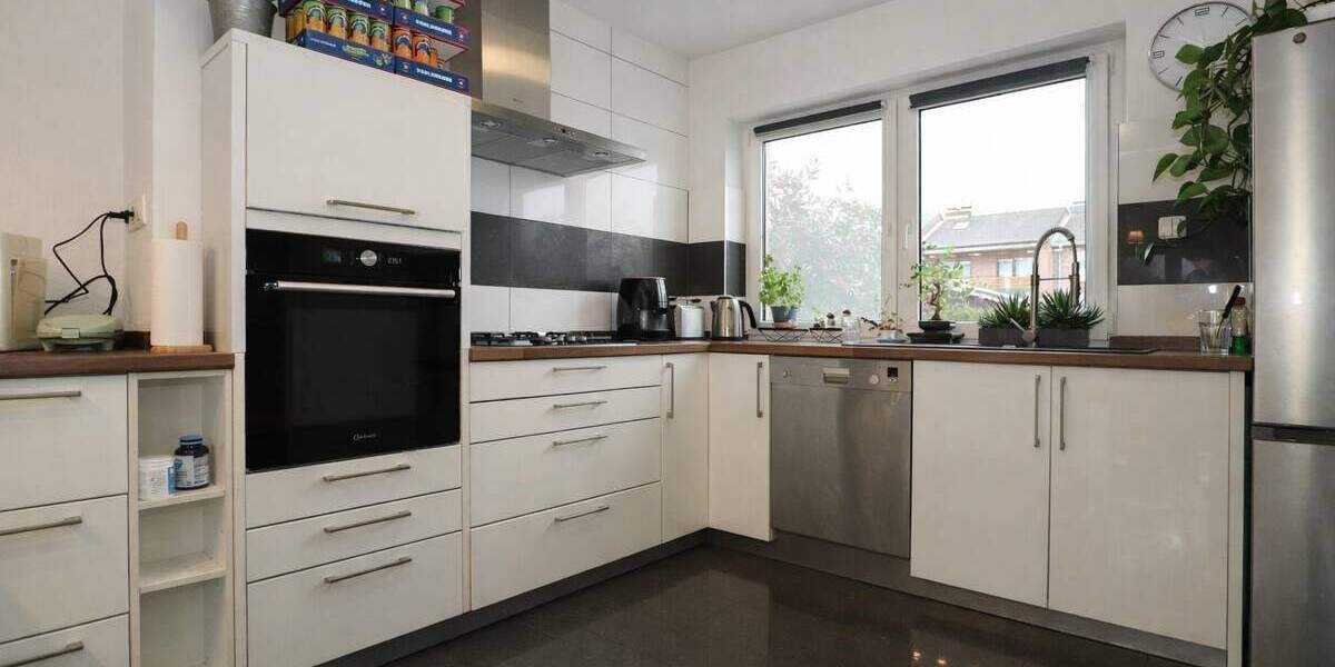 Reihenmittelhaus Neuss / Selikum Selikum - 4 Zimmer, 111 m&sup2;, 369.000&euro; | Angebot:25777120