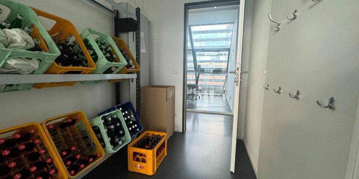 Gewerbeobjekt Düsseldorf Hafen - 12.000&euro; | Angebot:25755833