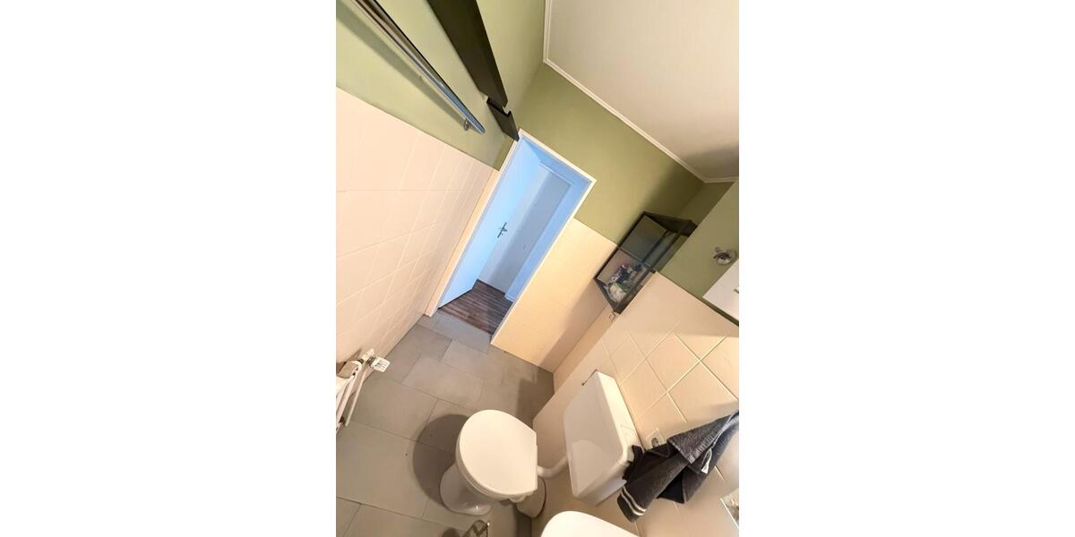 Dachgeschoßwohnung Duisburg Angerhausen - 2.5 Zimmer, 58 m&sup2;, 465&euro; | Angebot:27564629