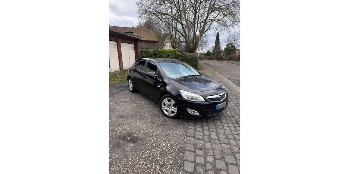 Opel Astra 151.000 km 4.390 &euro; Oberhausen 46119