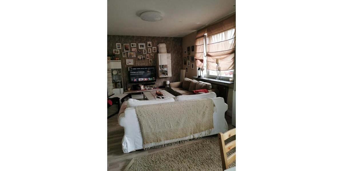 Etagenwohnung Duisburg Mittelmeiderich - 4 Zimmer, 100 m&sup2;, 579&euro; | Angebot:25988824