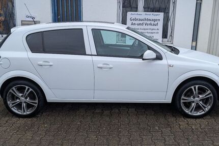 Opel Astra 146.801 km 4.500 &euro; Düsseldorf 40472