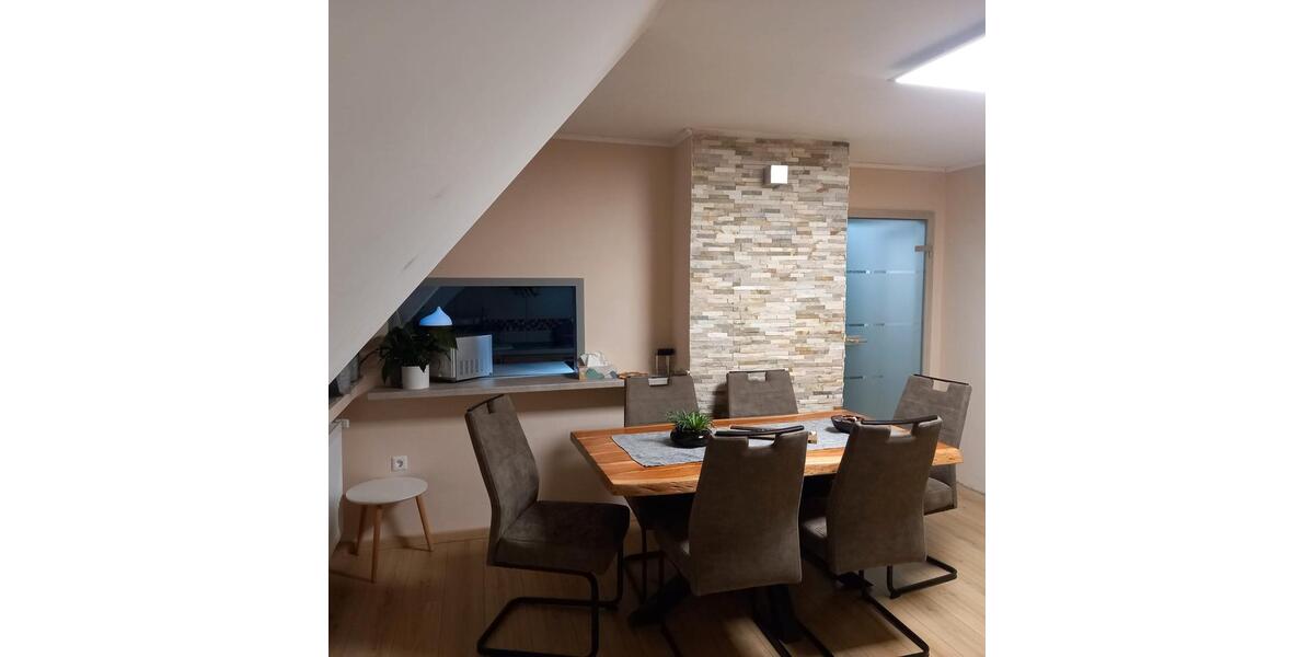 Etagenwohnung Remscheid - 4 Zimmer, 64 m&sup2;, 165.000&euro; | Angebot:27075728