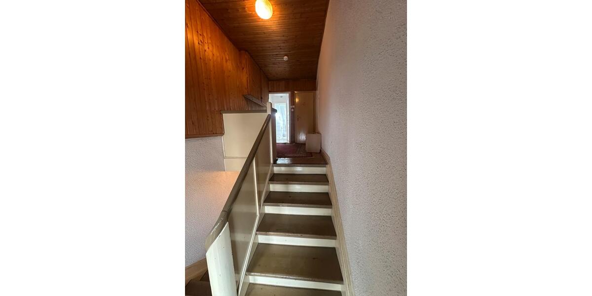 Dachgeschoßwohnung Oberhausen Alstaden - 2 Zimmer, 45 m&sup2;, 320&euro; | Angebot:27571261