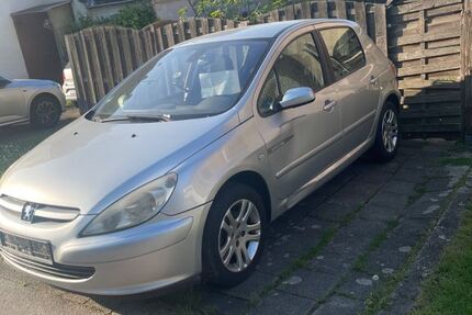 Peugeot 307 223.144 km 1.290 &euro; Gelsenkirchen 45896