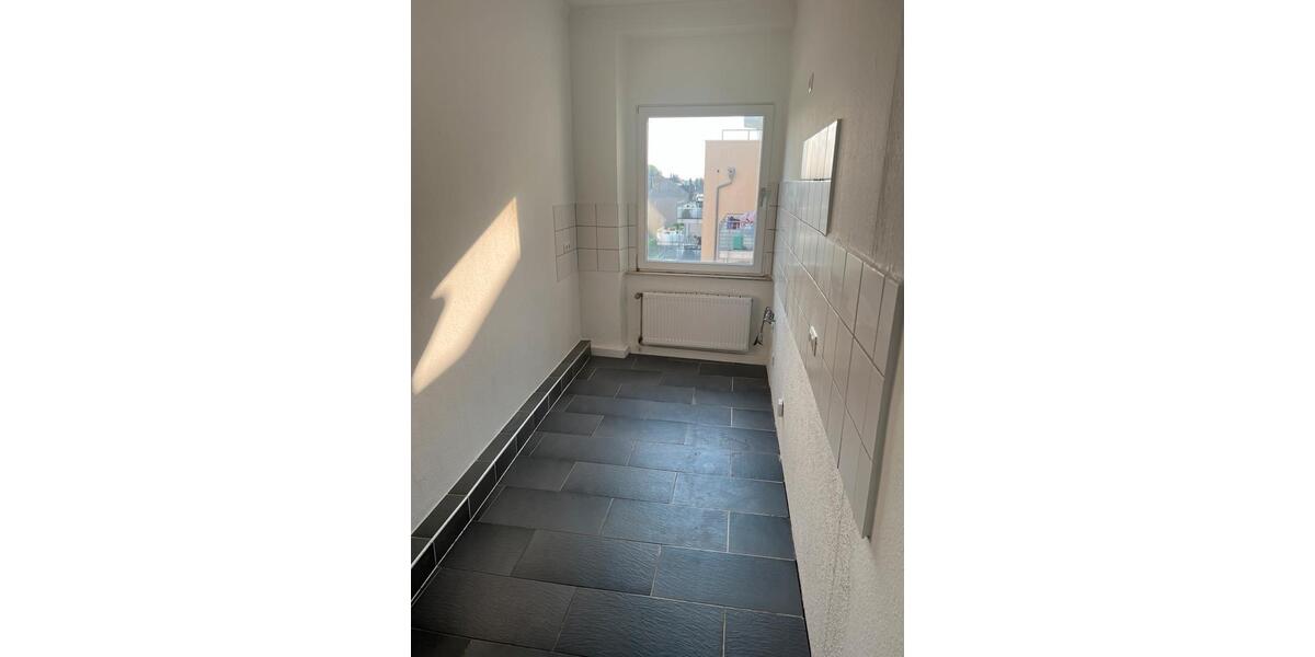 Etagenwohnung Wuppertal Gemarkung Langerfeld - 3 Zimmer, 83 m&sup2;, 730&euro; | Angebot:24850385