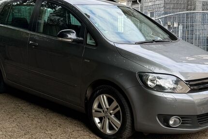VW Golf 209.000 km 6.300 &euro; Remscheid 42855