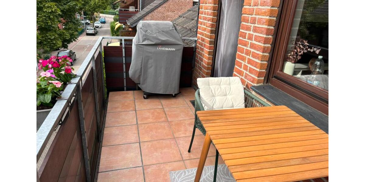 Dachgeschoßwohnung Moers Rheinkamp - 2 Zimmer, 65 m&sup2;, 195.000&euro; | Angebot:27213825