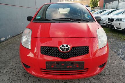Toyota Yaris 213.616 km 1.999 &euro; erkrath 40699